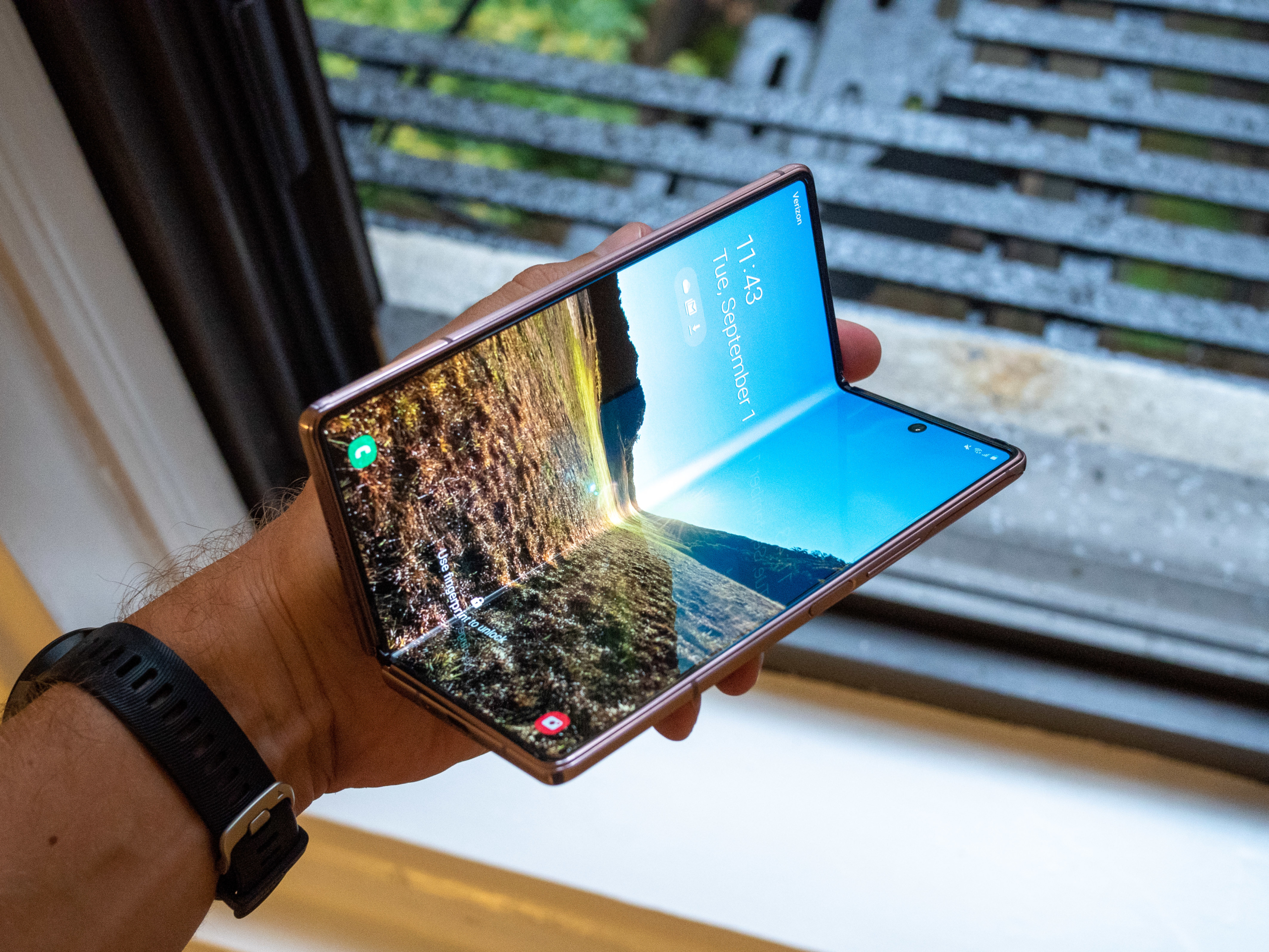 Samsung Galaxy Z Fold 2 5G Review: Fully Functional Foldable