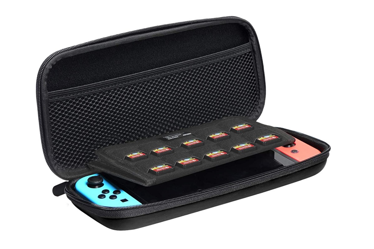 Amazonbasics hard shell travel and best sale storage case for nintendo switch