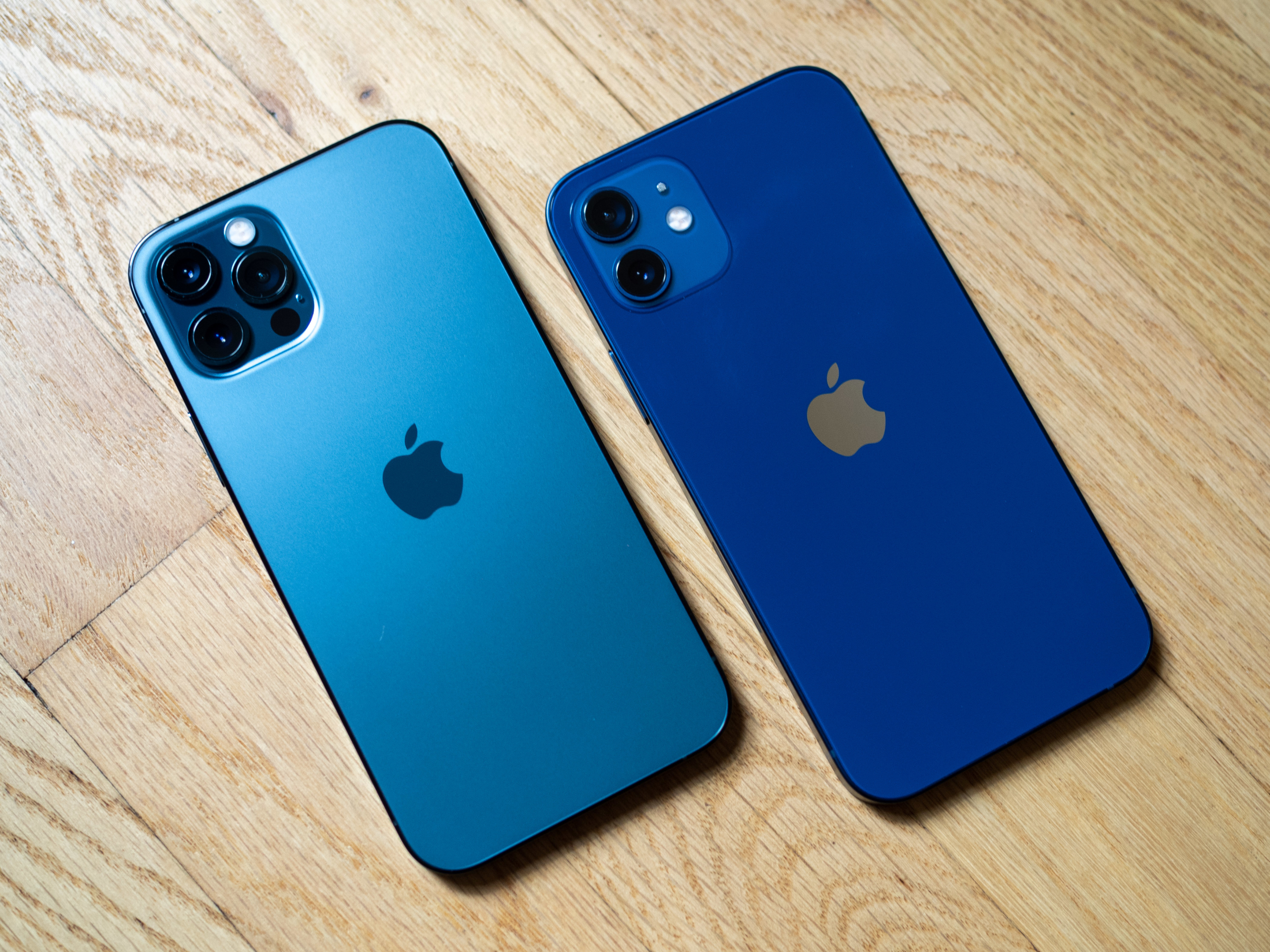 iPhone 12 vs. iPhone 12 Pro: Which Should You Buy? | Digital Trends