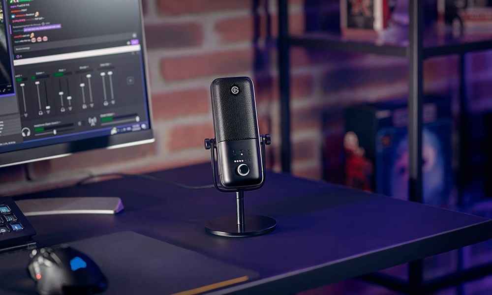 Elgato Wave 3 microphone on a desk.