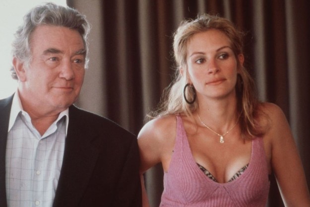 Albert Finney and Julia Roberts in Erin Brockovich.