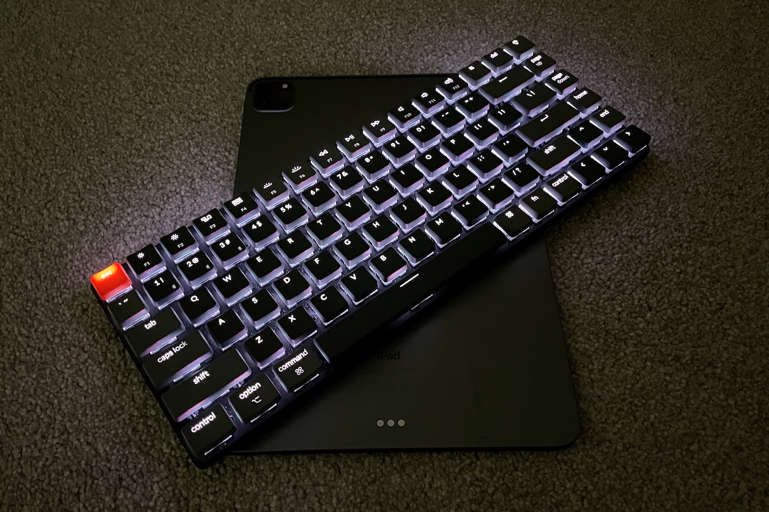 The Keychron V3 Keyboard is Exquisite Excess for the iPad