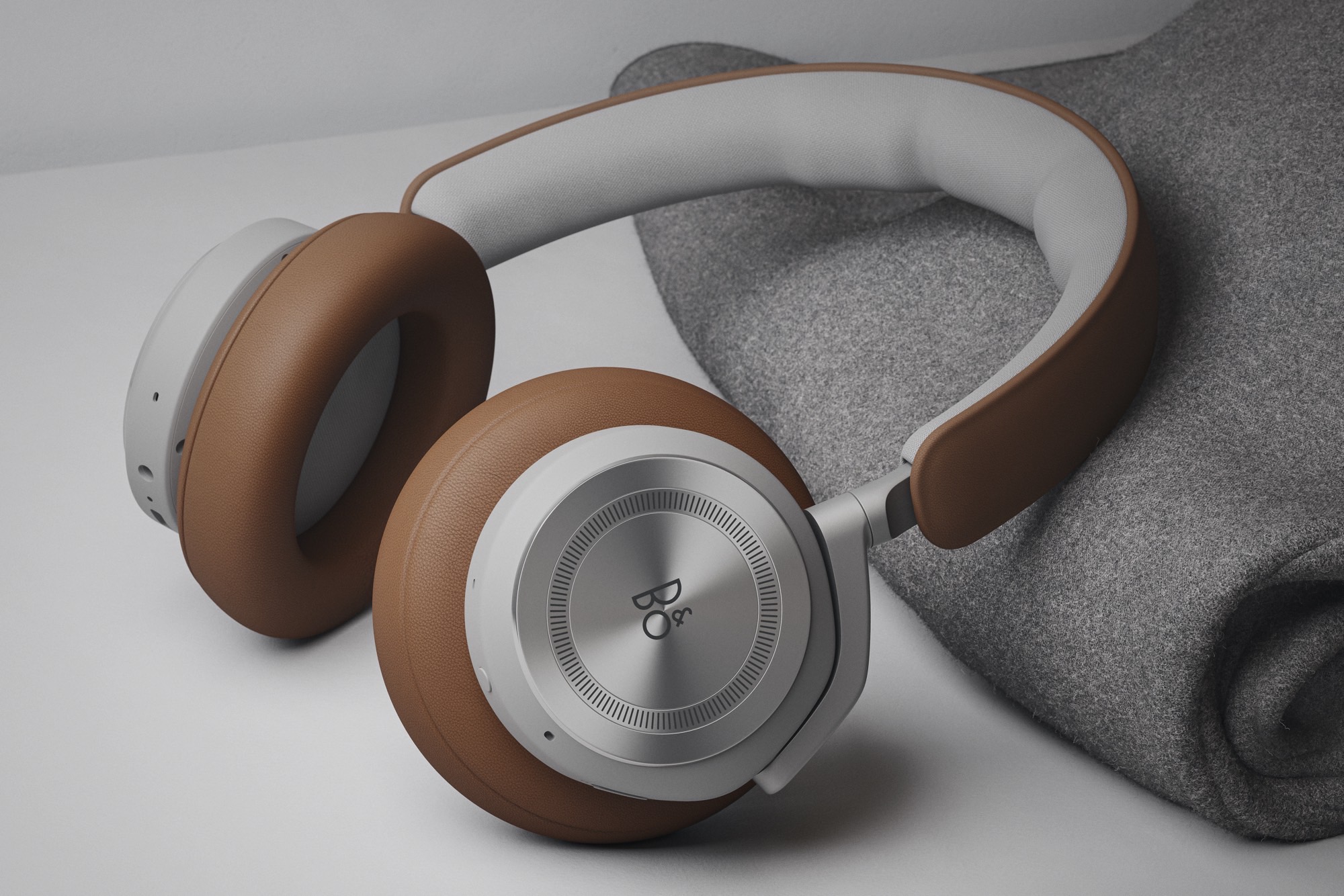 B&O's $499 Beoplay HX Offer Improved ANC, 35-Hour Battery | Digital Trends