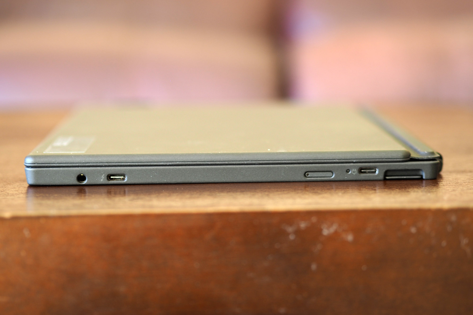 Lenovo ThinkPad X12 Detachable Review: Better Than Surface