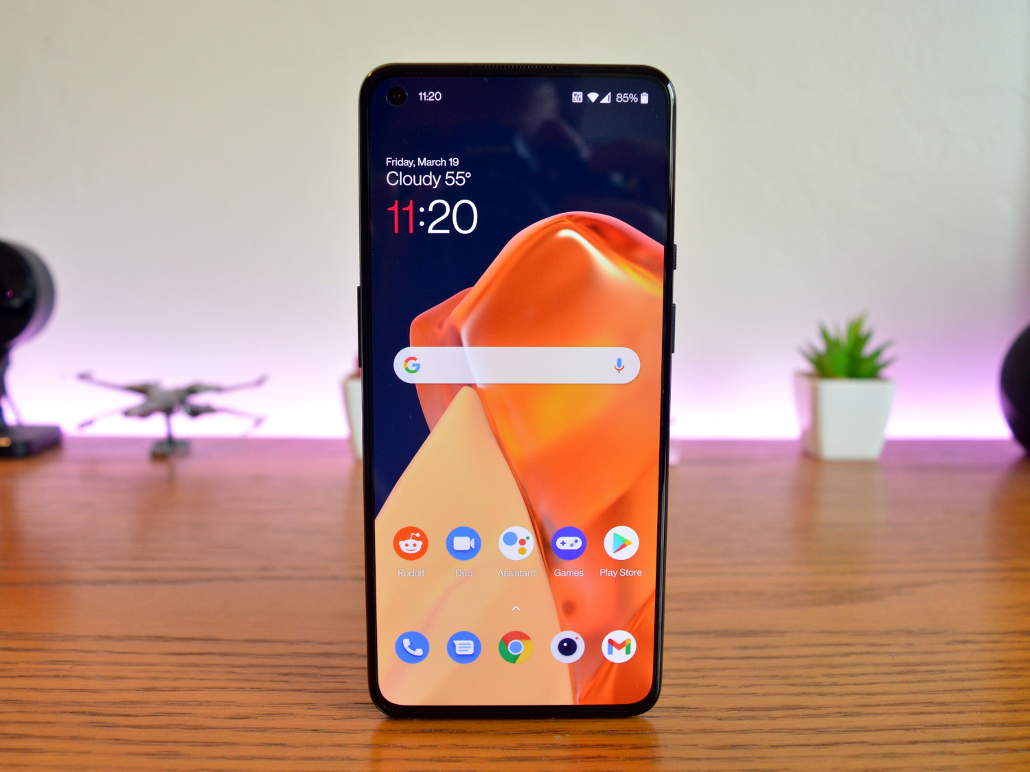 OnePlus 9 Review: Ultimate Performance And a Middling Camera