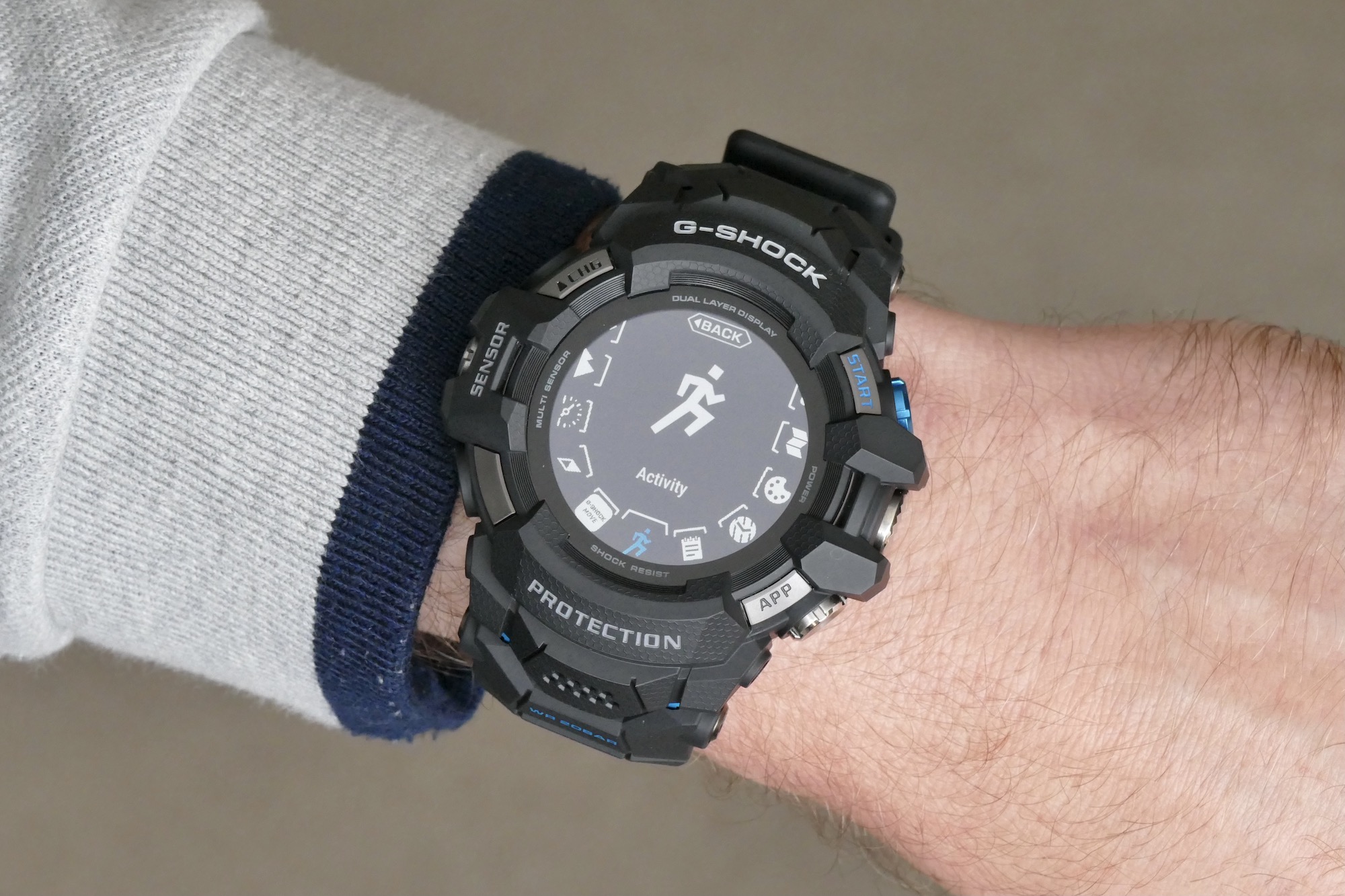 casio g shock gsw h1000 smartwatch review move wrist