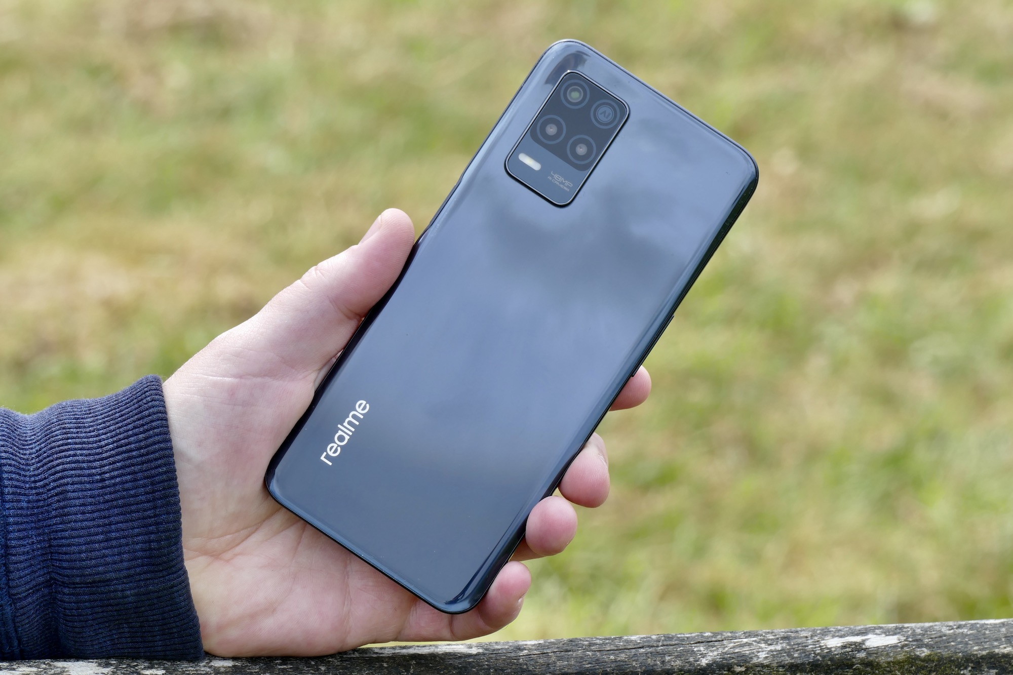 Realme 9i Review: High on Style, low on price