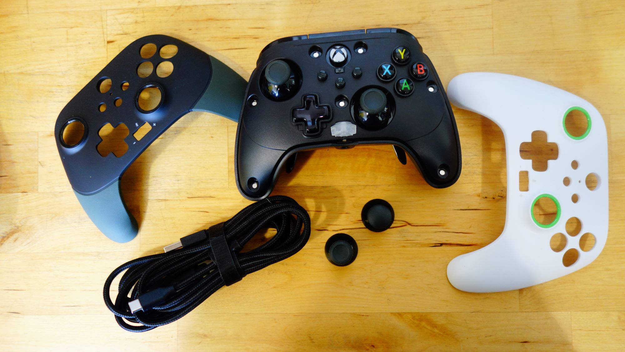 PowerA Fusion Pro 2 vs. Spectra Infinity vs. Enhanced Wired Xbox One  Controller Comparison Review 