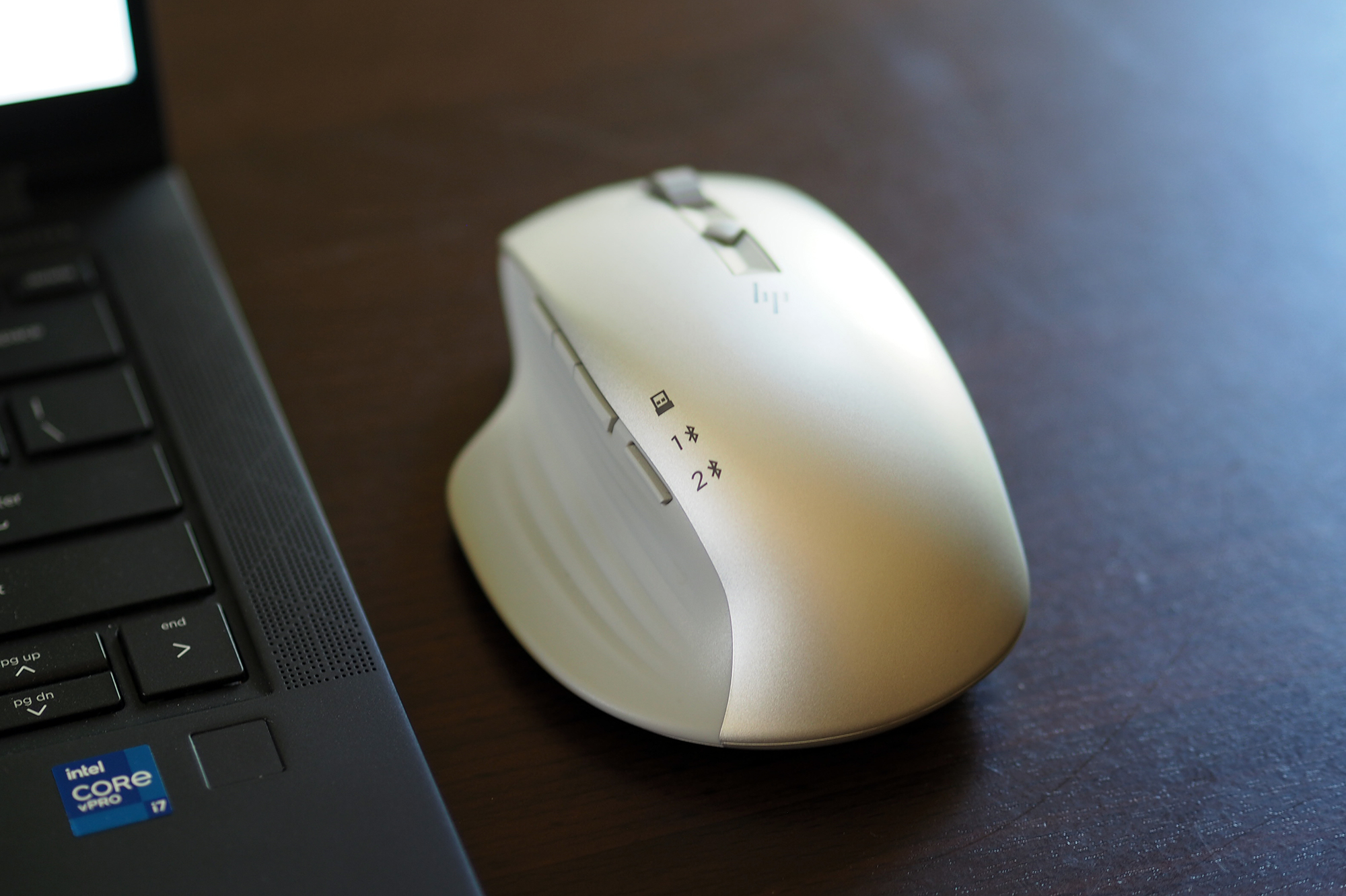 HP 930 Creator Wireless Mouse Review: Made for Creators | Digital