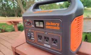 The Jackery Explorer 1000 is a 1000 W portable power station.