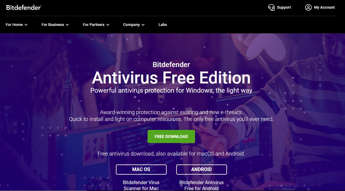 बिटडिफेंडर एंटीवायरस फ्री वेबसाइट स्क्रीनशॉट दिखा रहा है कि ऐप का मुफ्त संस्करण कहां से डाउनलोड करना है।