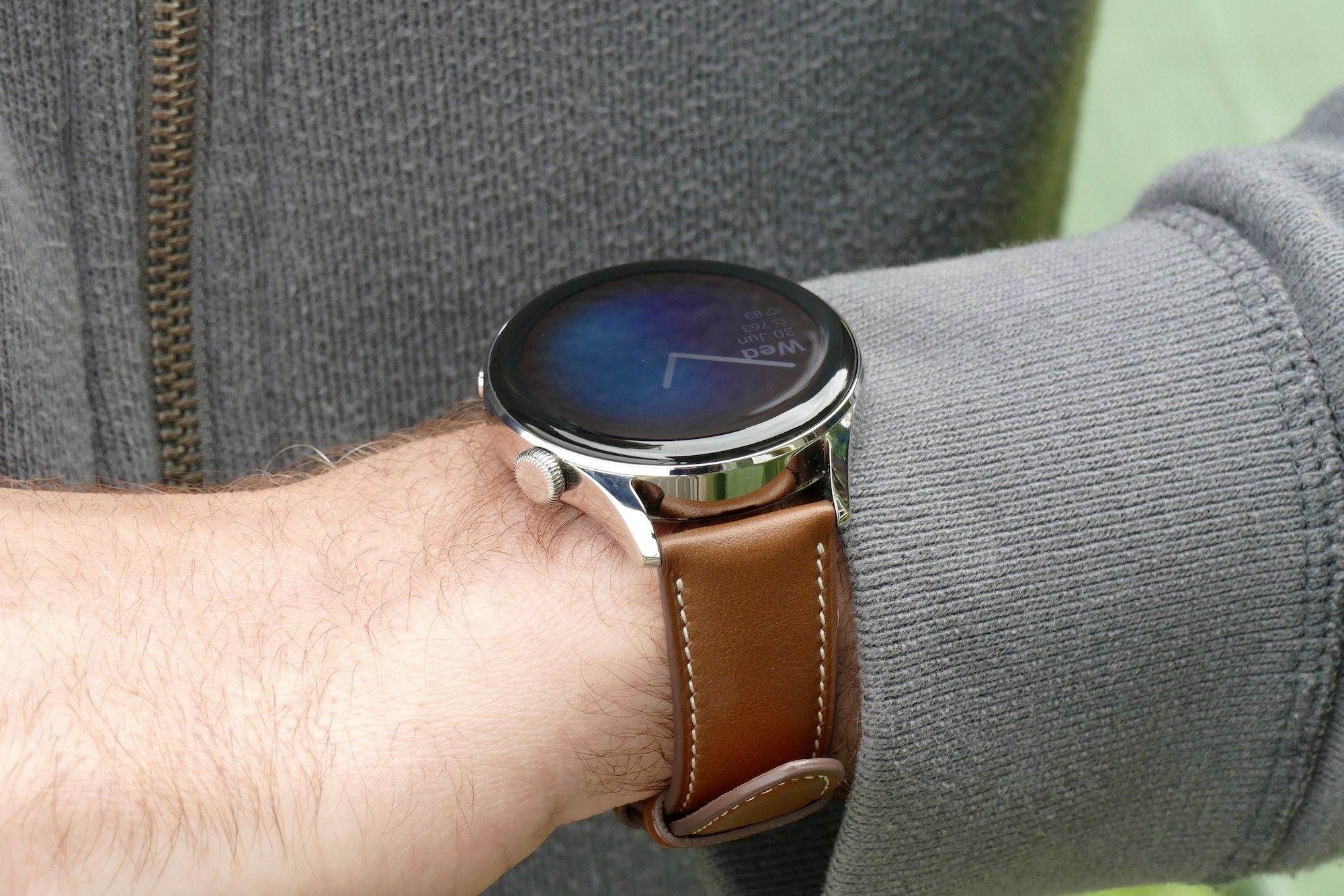 Huawei Watch 3 Review: Strong Commitment is Needed | Digital Trends