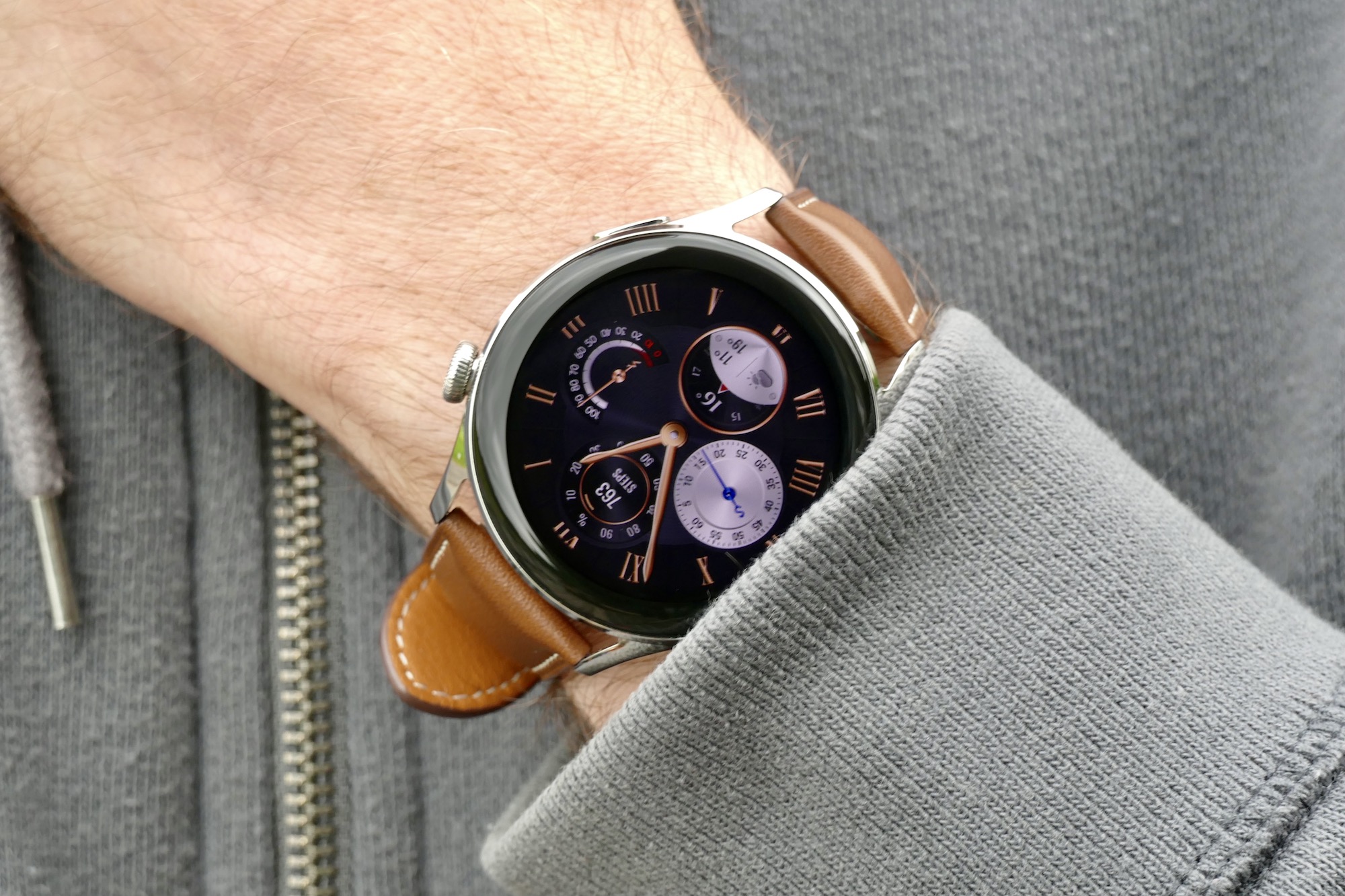 The ULTIMATE Smartwatch? Huawei Watch Ultimate Hands-On Review 