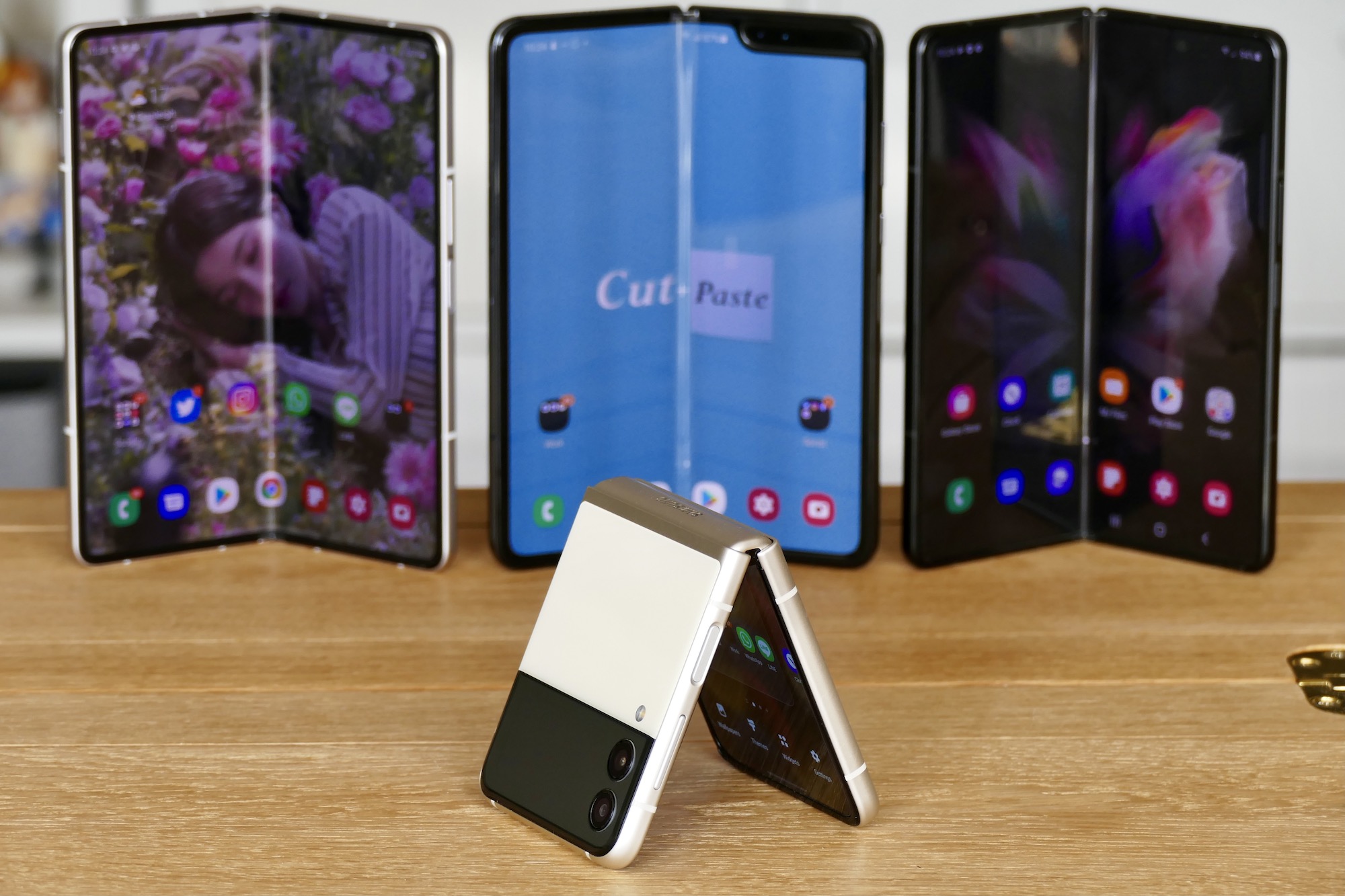 Samsung Galaxy Z Flip 3: Cool Foldable Phone Review