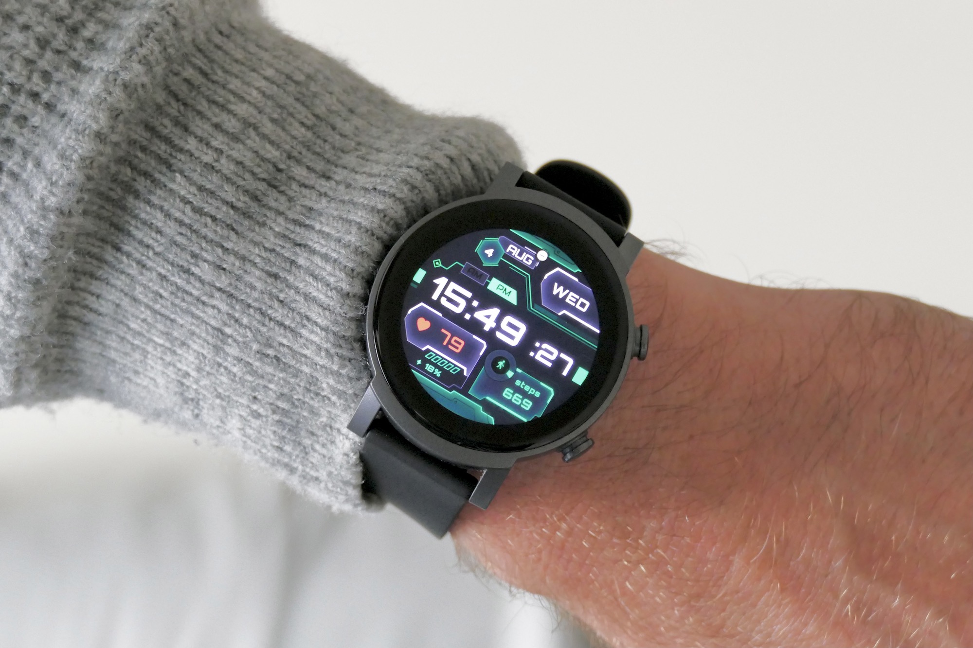 Ticwatch e wear outlet os 2.3