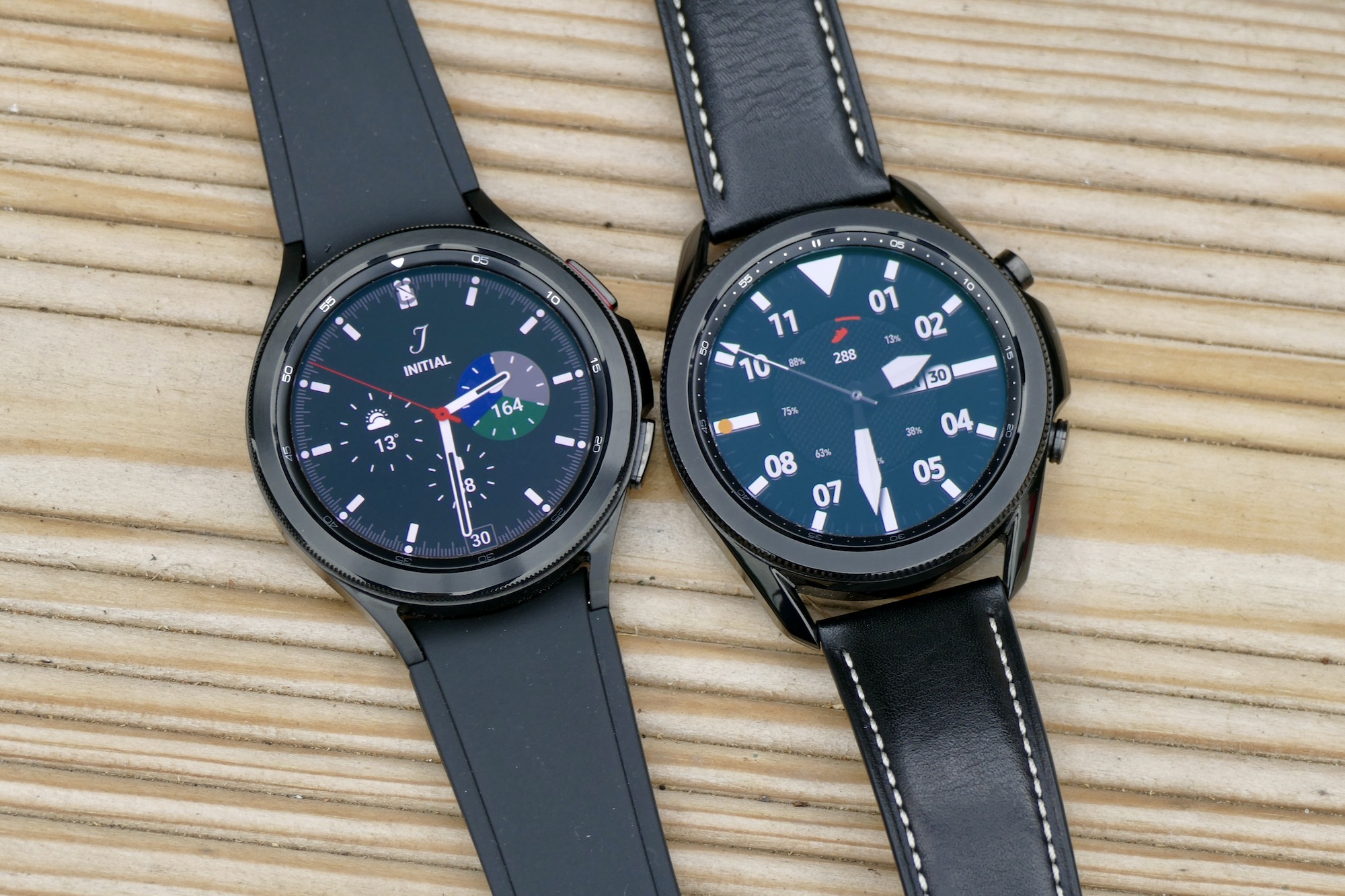 Samsung Galaxy Watch 4 vs. Watch 4 Classic: Bargain time