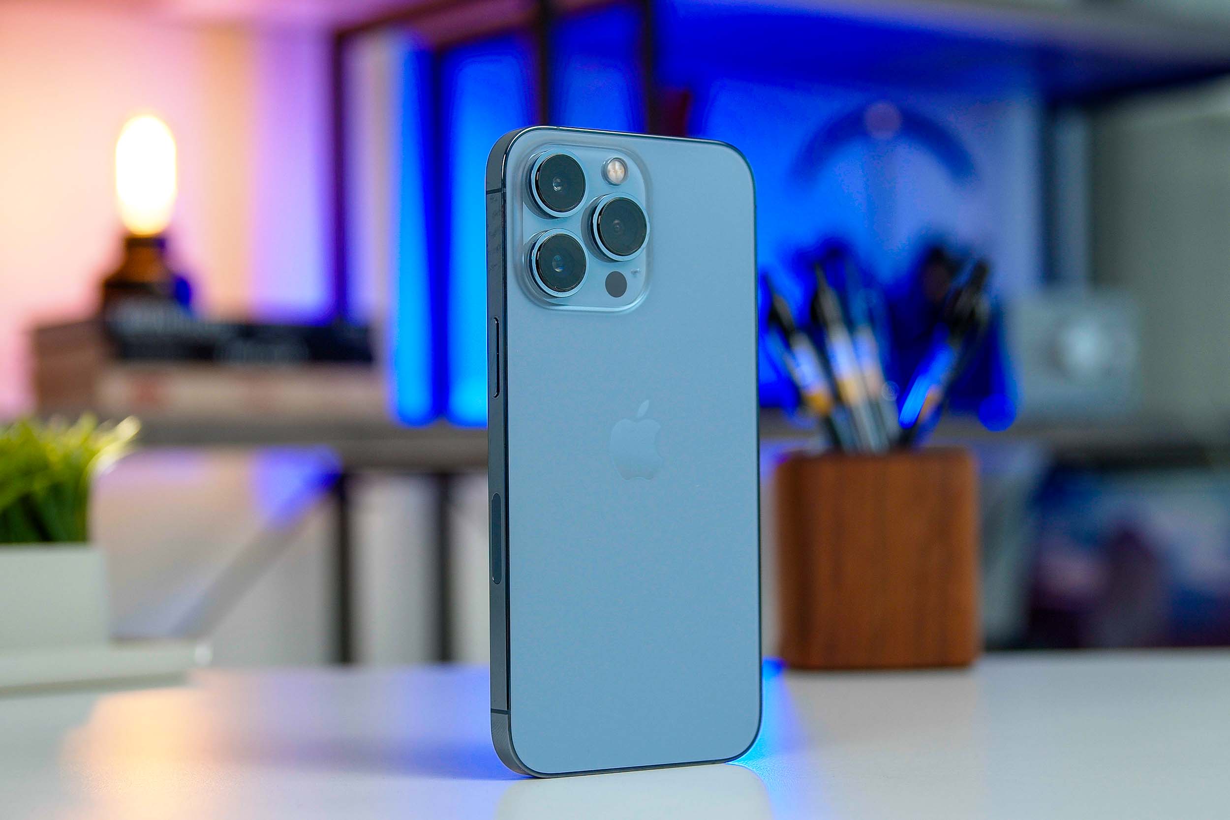 iPhone 13 Pro Max Review: Still good in 2022?