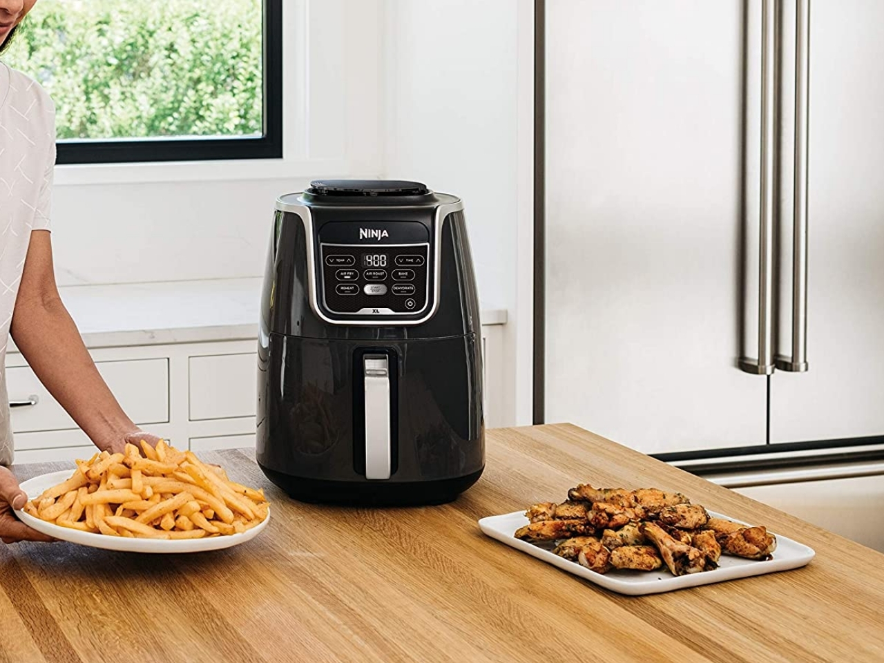 Store Ninja AF150AMZ Air Fryer XL, 5.5 Qt. Capacity that can Air Fry,