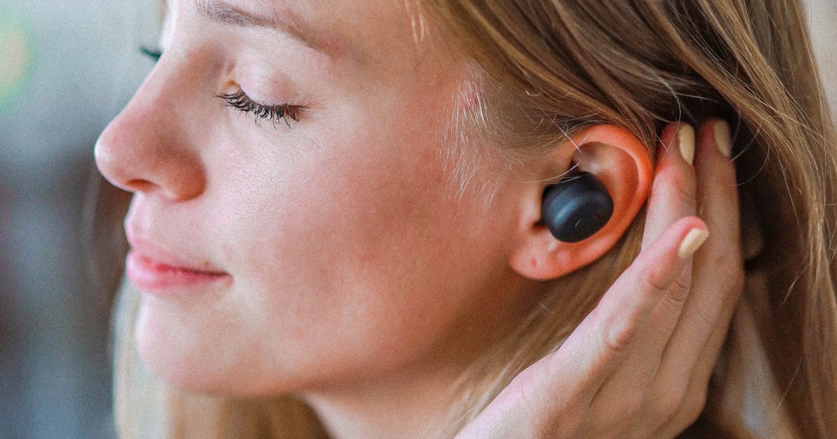 Yamaha's $100 TW-E3B Wireless Earbuds Are Its Smallest Yet