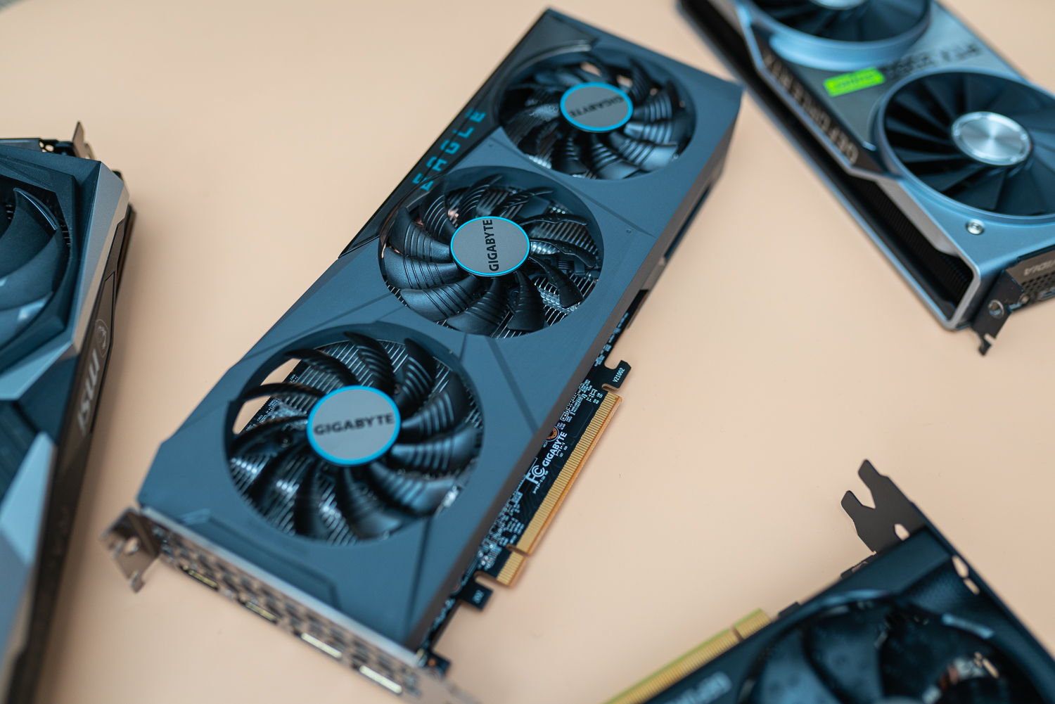 AMD RX 6600 vs. RX 6600 XT vs. RTX 3060: Testing Budget GPUs