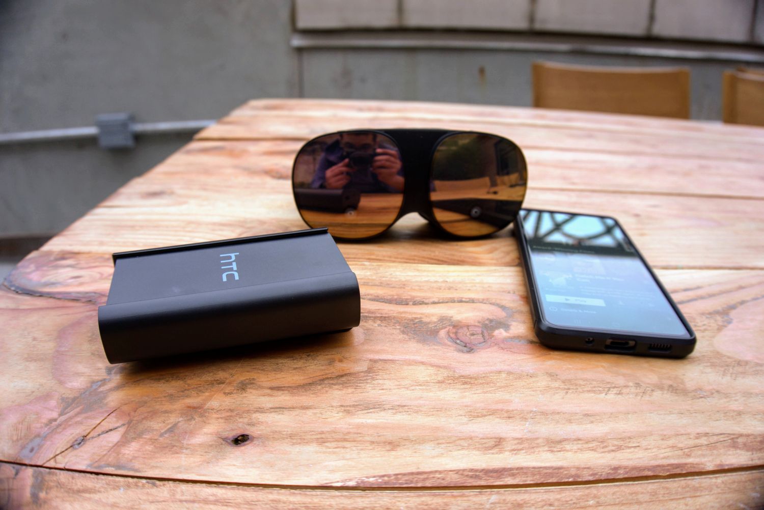 HTC Vive Flow hands-on: Preorders, specs & more