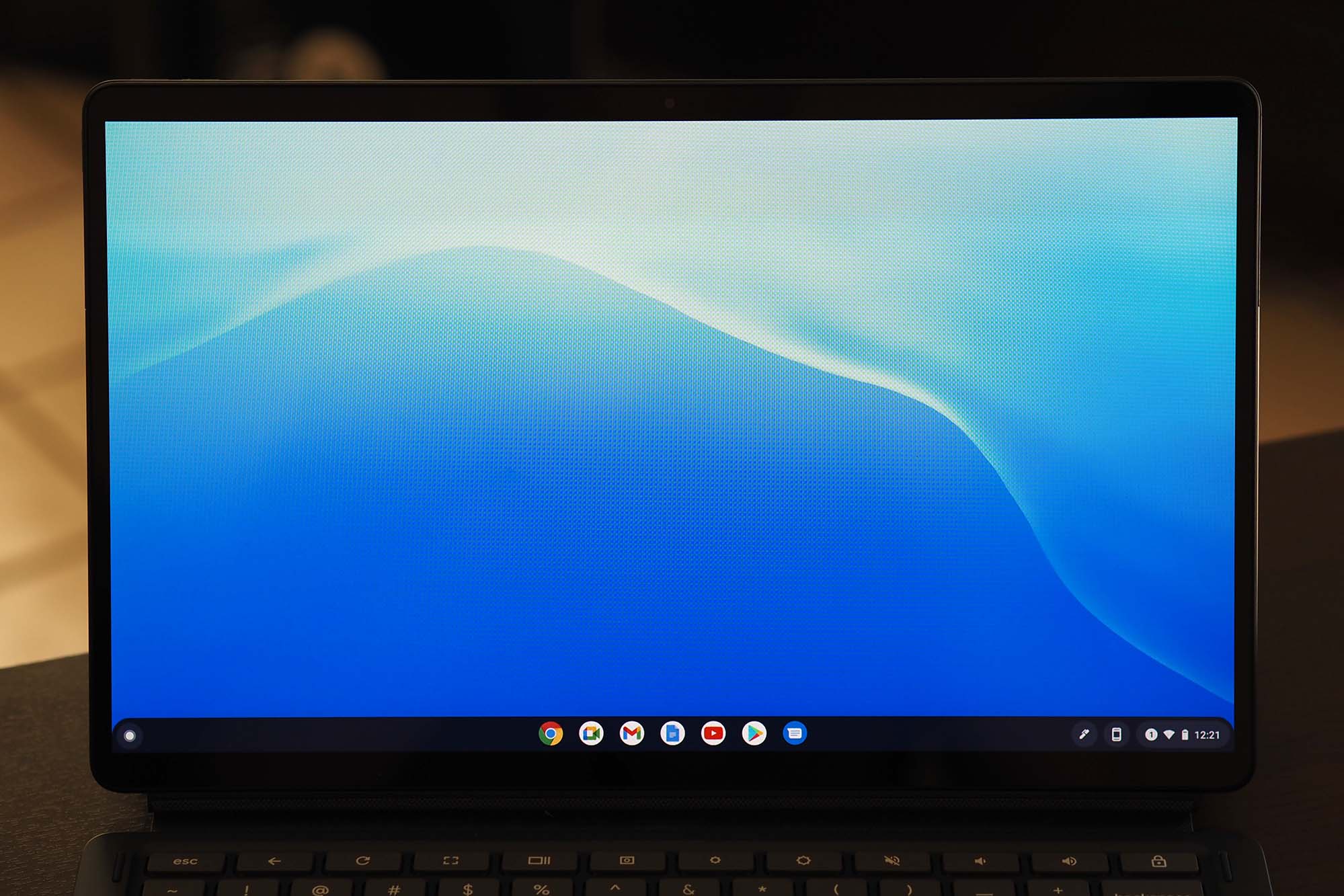 Lenovo IdeaPad Duet 5 Chromebook Review: OLED For Cheap | Digital