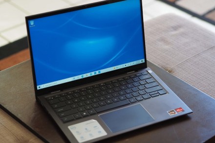 Dell really wants you to buy this 2-in-1 laptop today