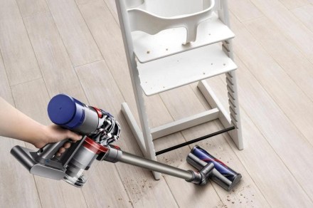 Walmart Cyber Monday: get this Dyson cordless vacuum for $350