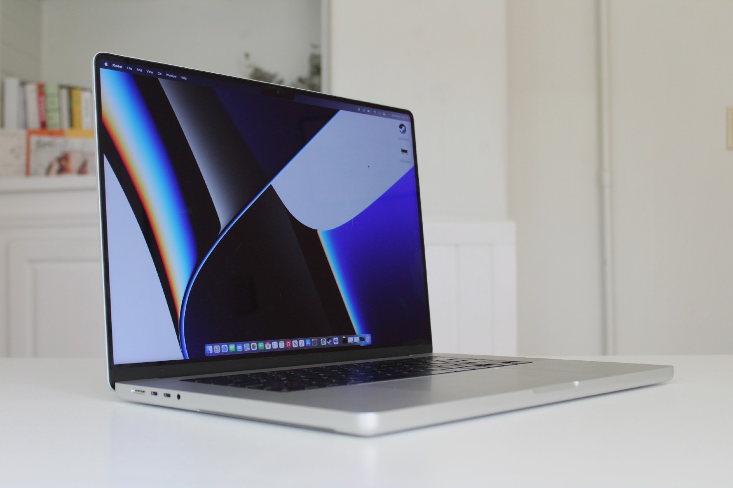Apple MacBook Pro 2021 16-inch Space Gray 3D model download
