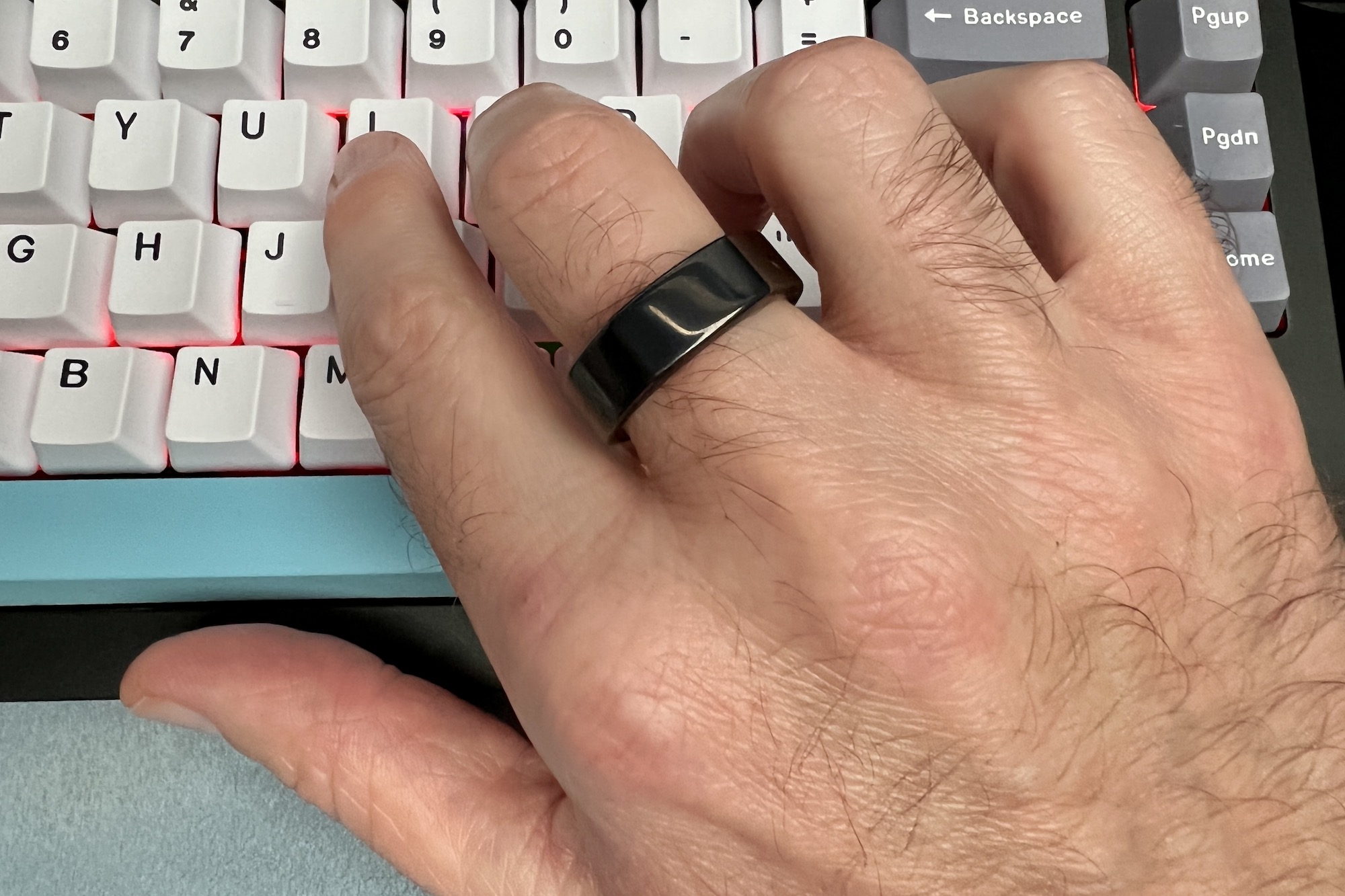 Review: What It's Like to Wear the Oura Smart Ring