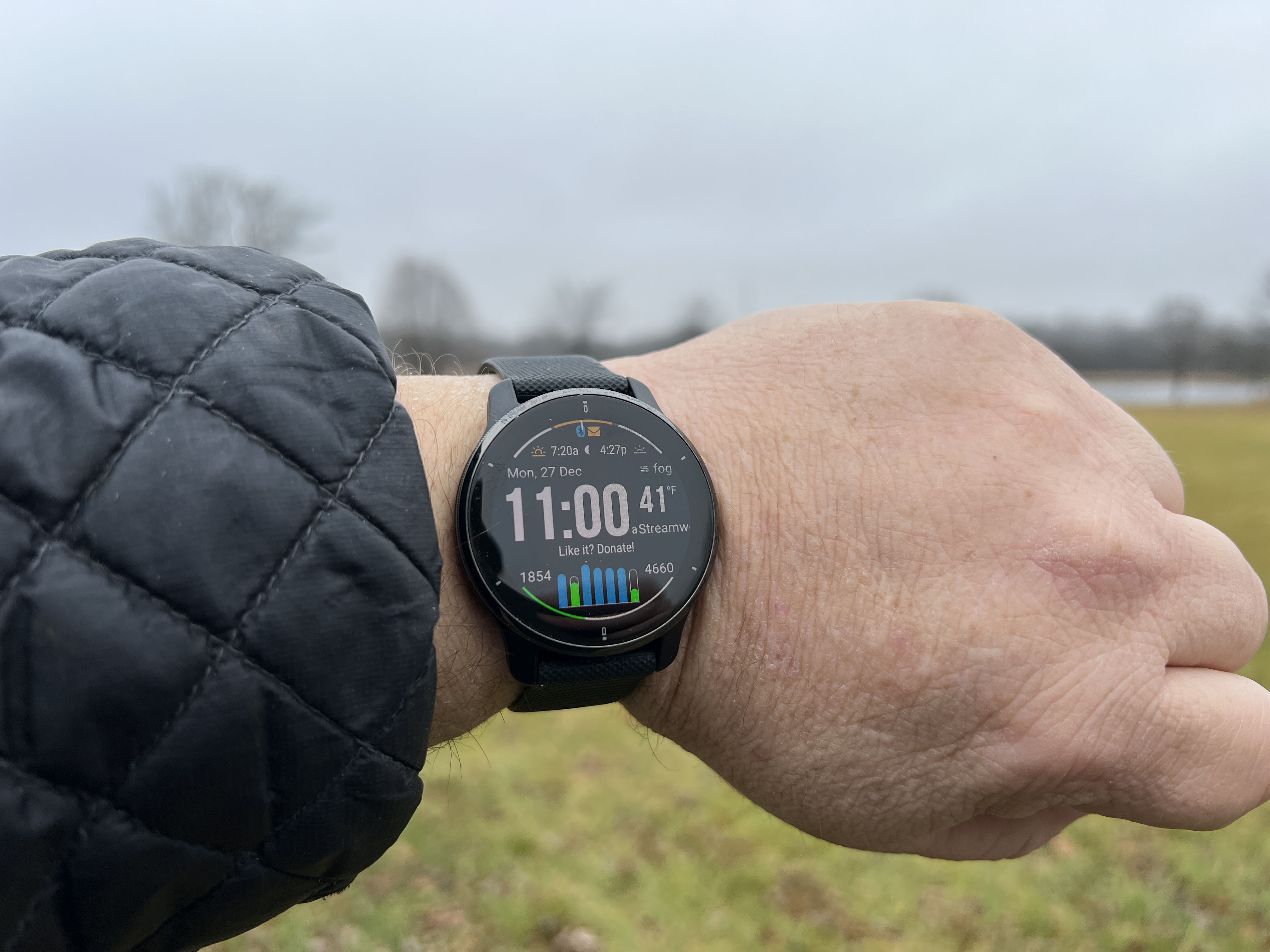 Garmin Venu 2 PLUS Initial Review! - What's New? It's got a Speaker and  Microphone! 