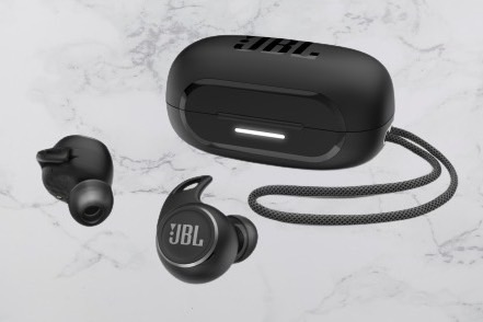 at | Reveals CES Speakers 2022 New Wireless Digital JBL Trends Earbuds, True