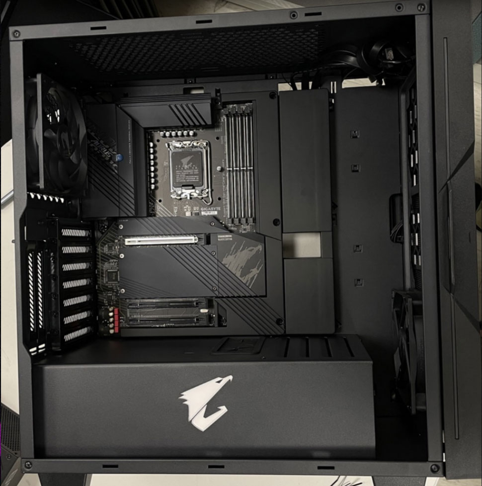 MAINGEAR and GIGABYTE Make Cable Management Easier with Project