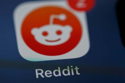 How to set up 2FA on Reddit