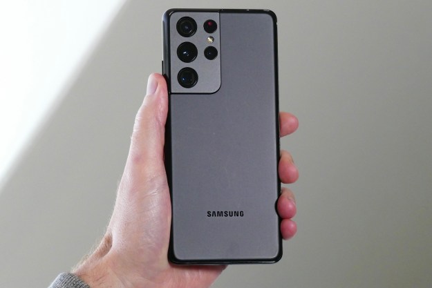 https://www.digitaltrends.com/wp-content/uploads/2021/12/samsung-galaxy-s22-ultra-detail-enhancer.jpg?resize=625%2C417&p=1