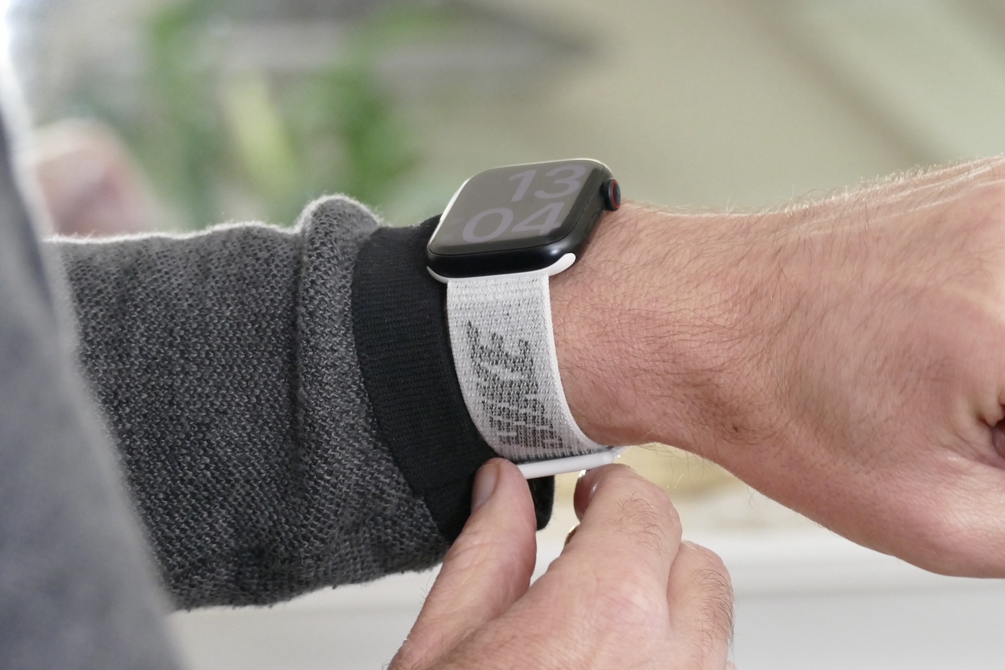 How to clean discount nike apple watch band