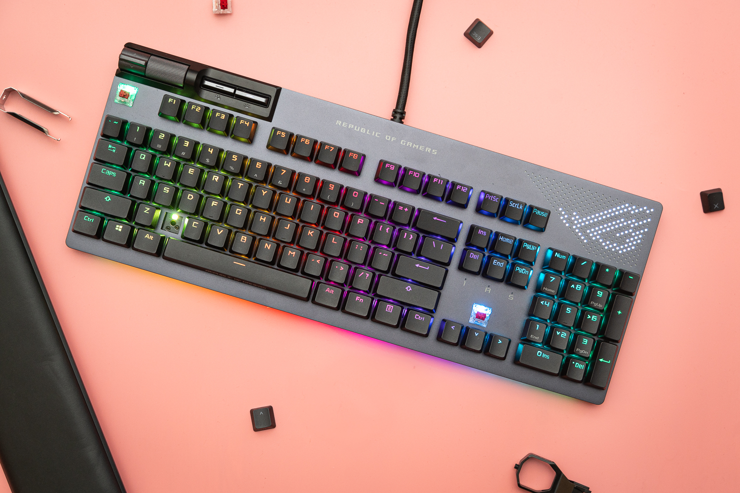 ASUS ROG Strix Scope RX Review: A Surprisingly Fun Keyboard
