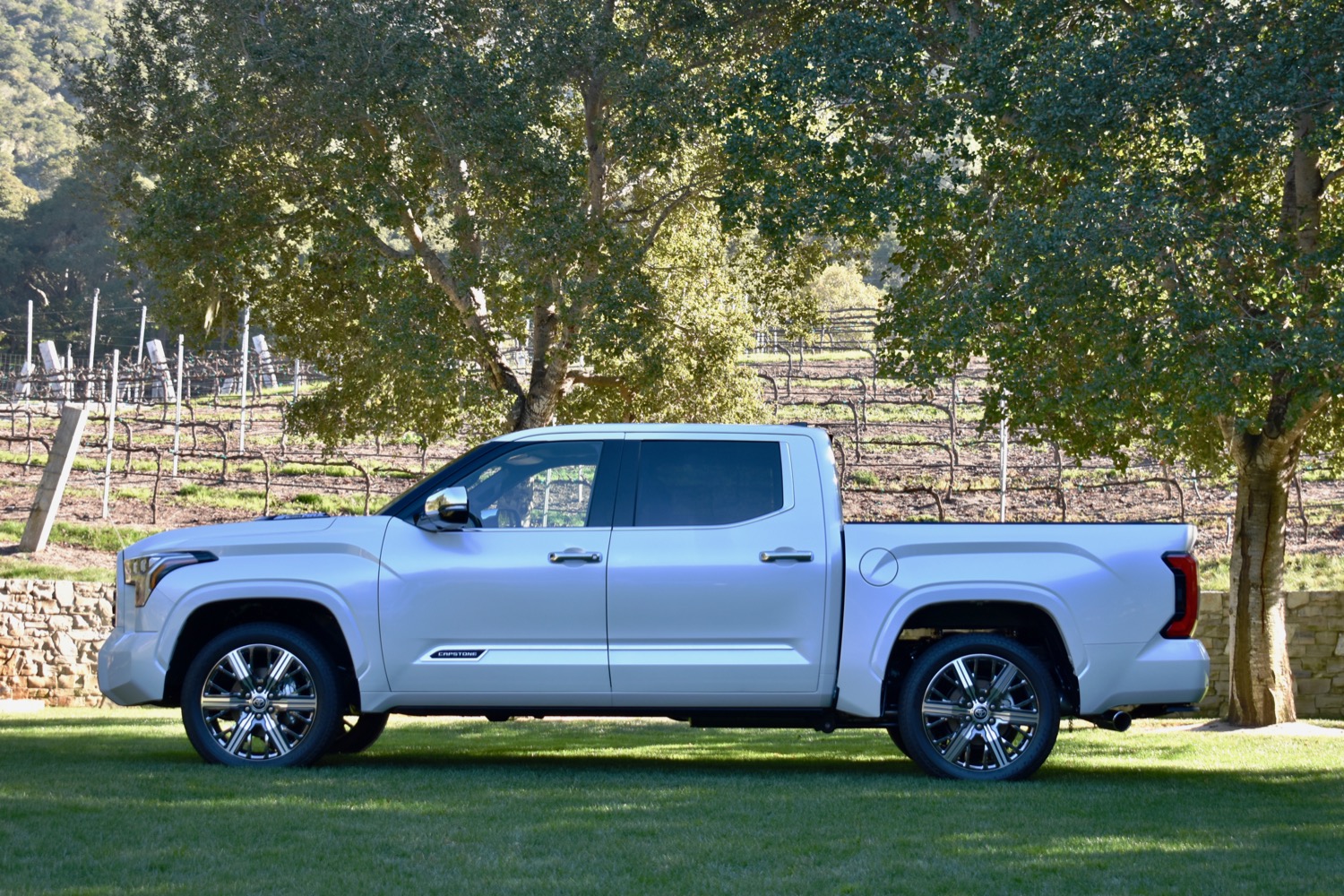 2022 Toyota Tundra Hybrid First Drive: Luxury Hybrid Truck | Digital Trends