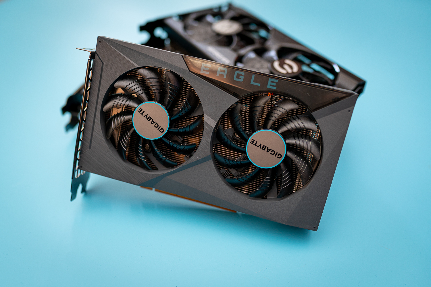 AMD Radeon RX 6500 XT : meilleur prix, test et actualités - Les