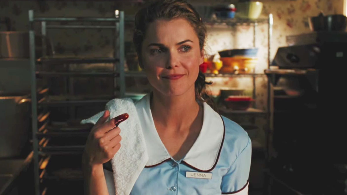 Keri Russell en Camarera.