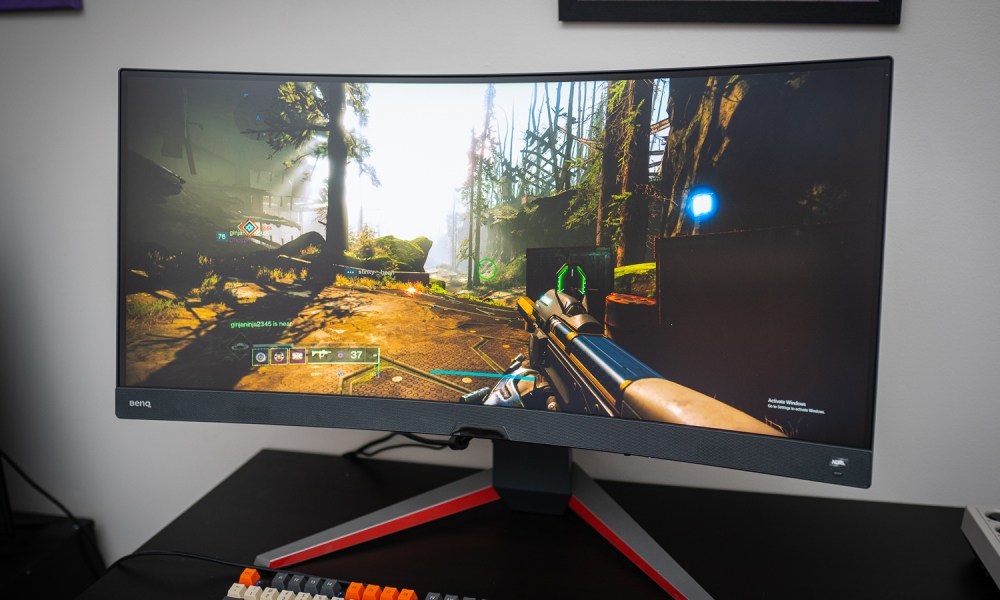 The BenQ Mobiuz EX3410R monitor.