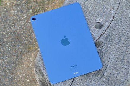 Latest iPad Air is down to its lowest-ever price