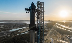 SpaceX's Starship spacecraft atop the Super Heavy booster.