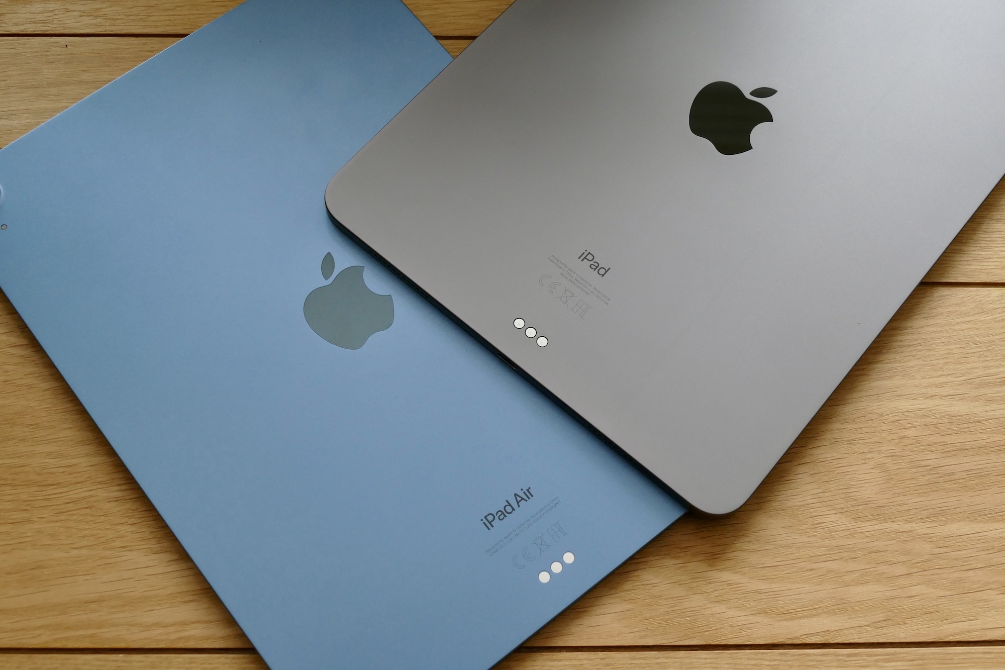 Apple Ipad Air And Ipad Pro Back 