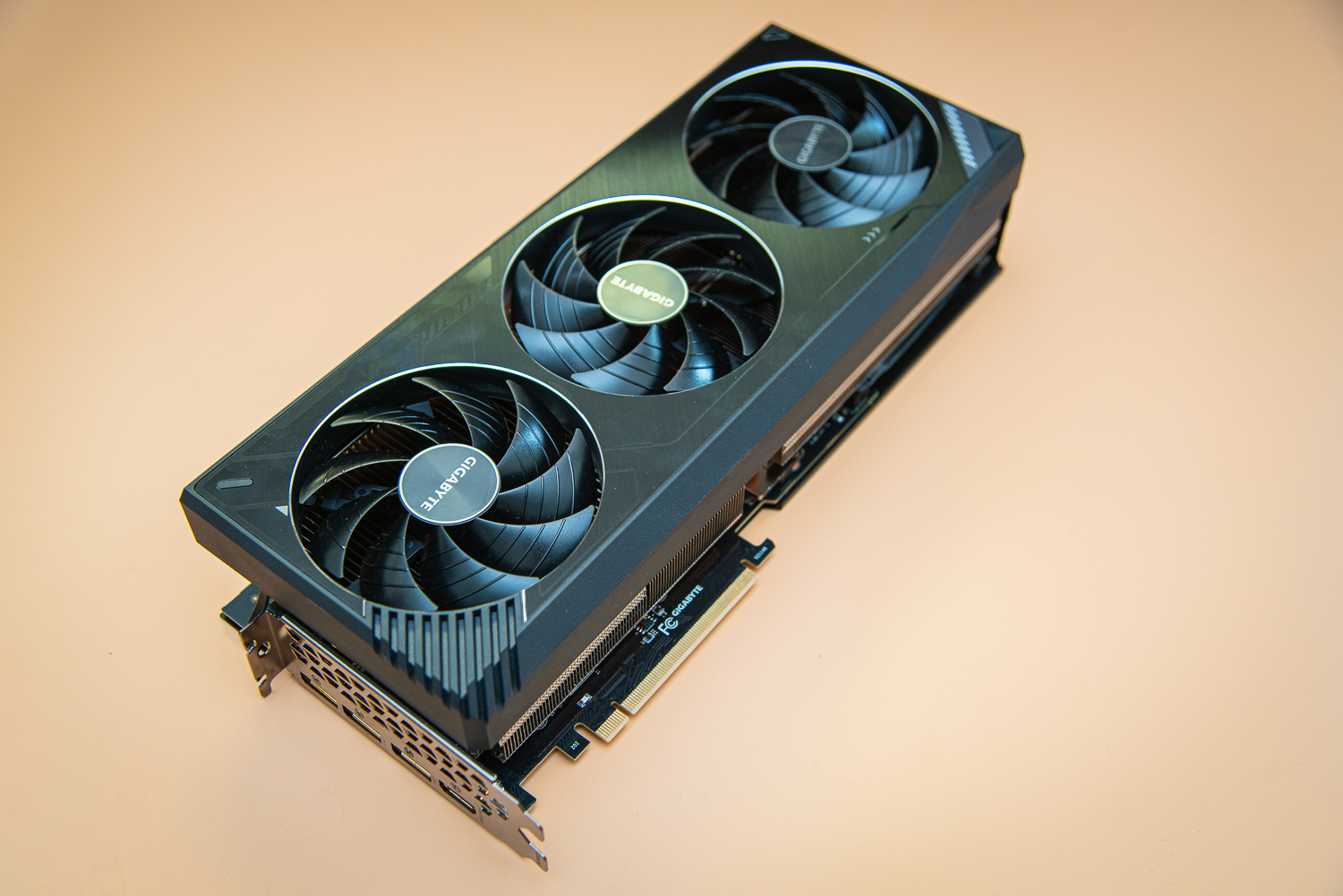 Gigabyte rtx 2070 hot sale gaming oc 8g review