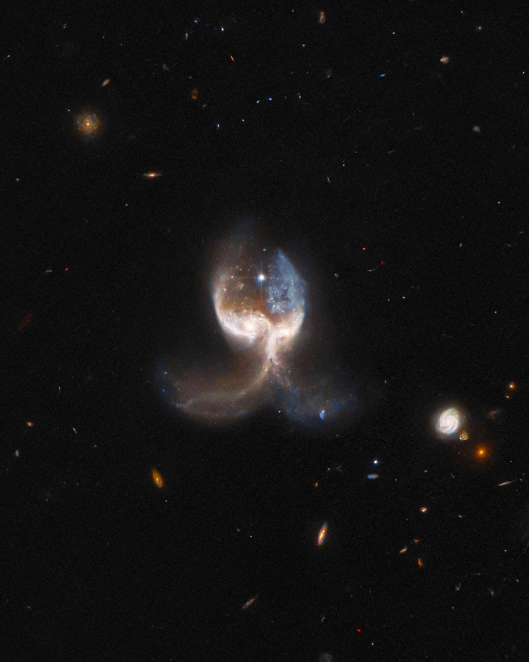 Hubble Captures An Angelic Merging Of Galaxies | Digital Trends