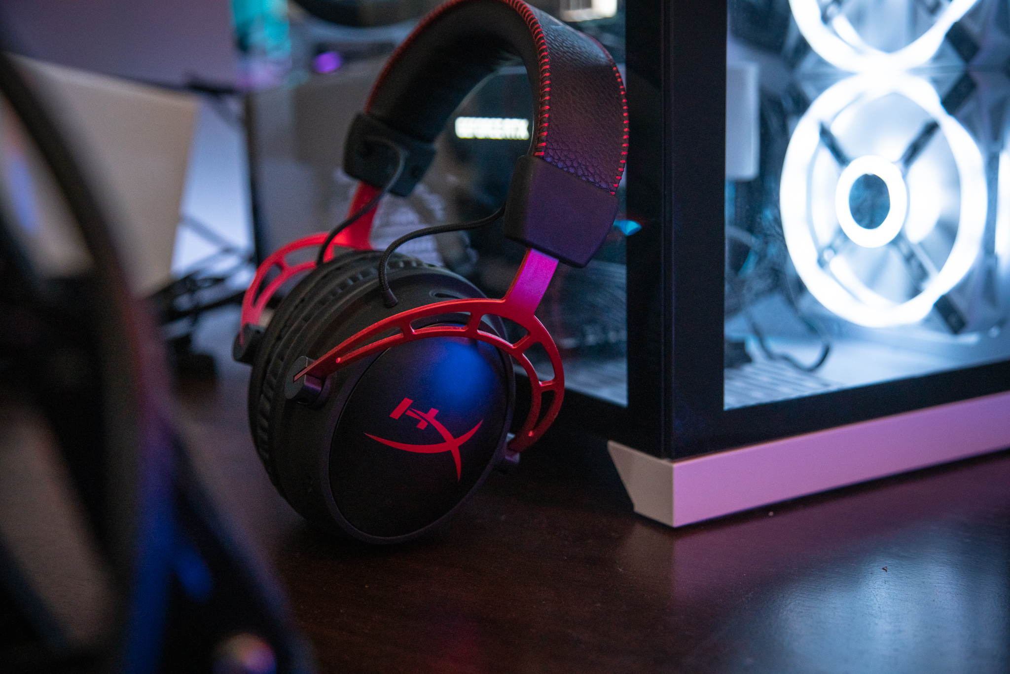 Hyperx cloud vs cloud 2. HYPERX Alpha 5. HYPERX Alpha Wireless. HYPERX cloud Alpha Wireless. HYPERX cloud Alpha".