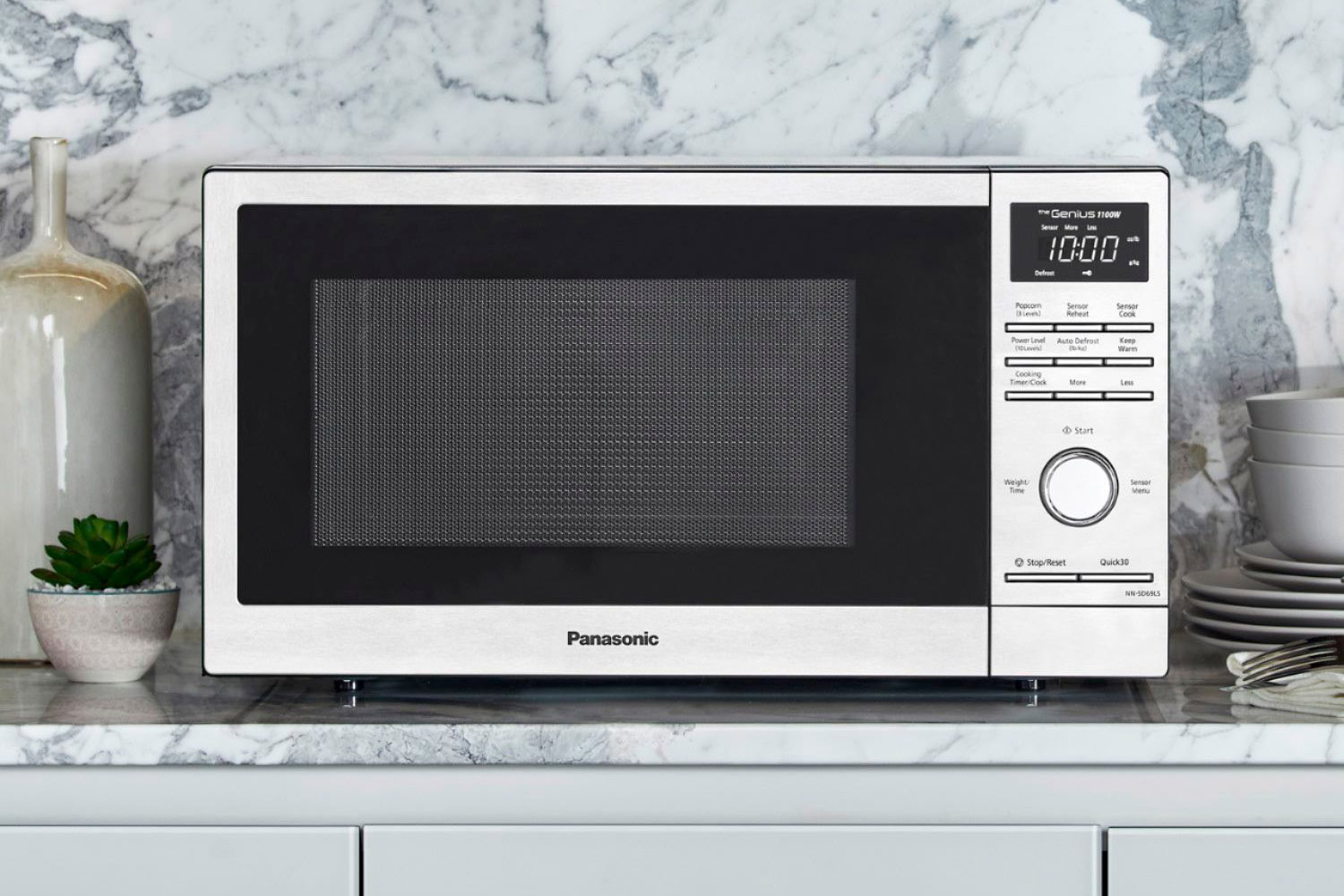 Microwaves that work with outlet alexa