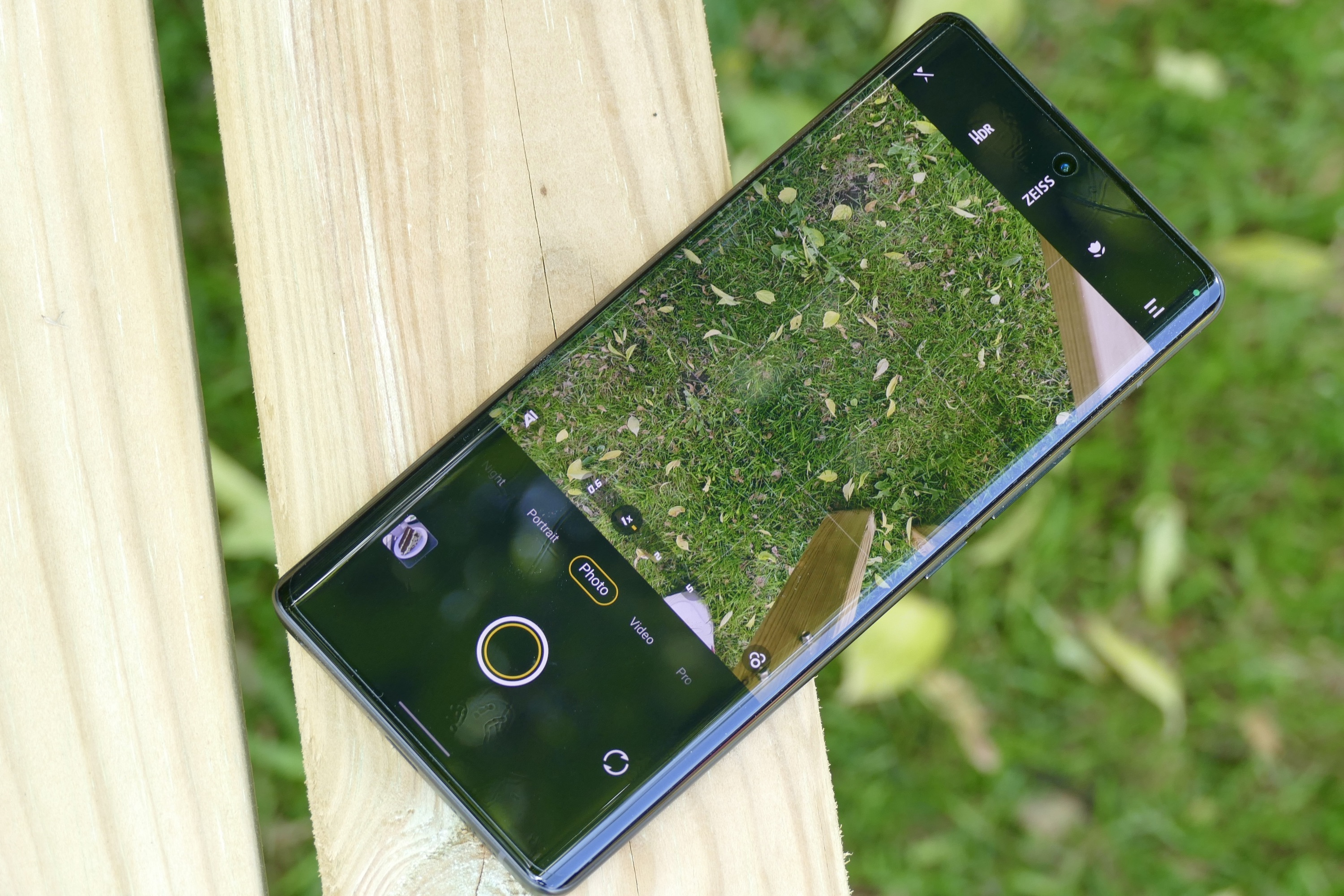 The camera will help you forgive the Vivo X80 Pro's ugliness | Digital  Trends