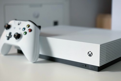 Chefe do Xbox Game Studios comenta sobre meta de entregar quatro